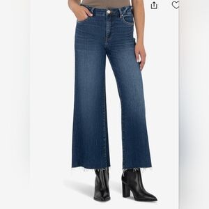 Kut from the Kloth Dark Blue Flare Jeans Meg Fab Ab